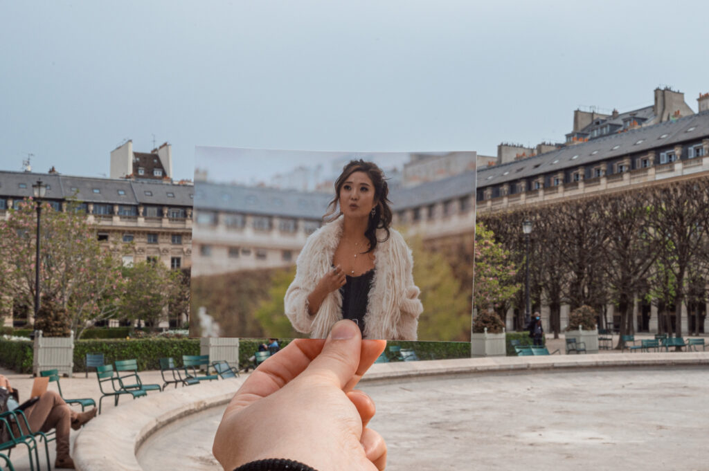 Mindy_Emily_in_Paris_Jardin_Palais_Royal