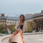 Mindy_Emily_in_Paris_Jardin_Palais_Royal