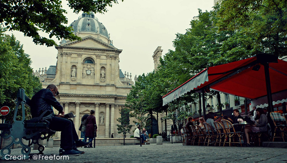 Shadowhunters à Paris, Place de la Sorbonne- Cinevoyageuses
